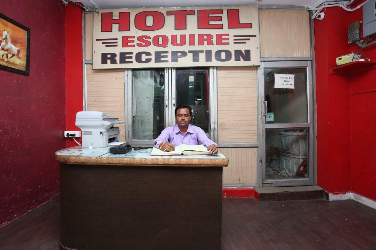 Oyo 39830 Hotel Esquire Meerut Zewnętrze zdjęcie