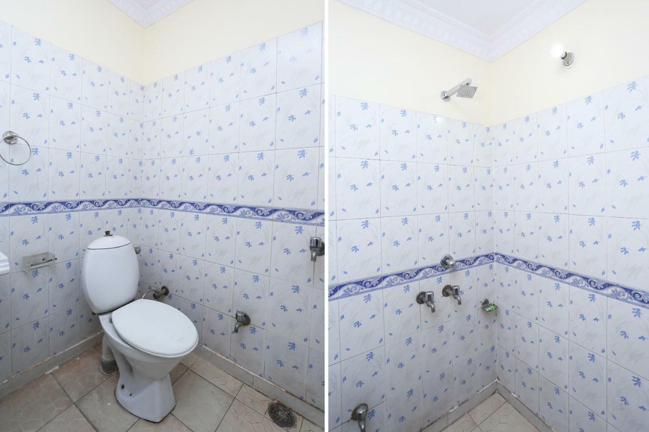 Oyo 39830 Hotel Esquire Meerut Zewnętrze zdjęcie
